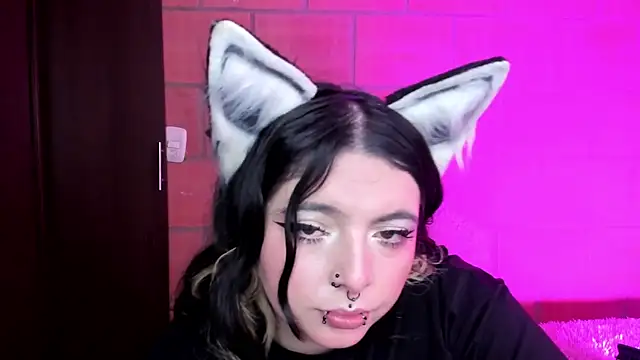 دردشة Sachi_Meow الجنسية المباشرة