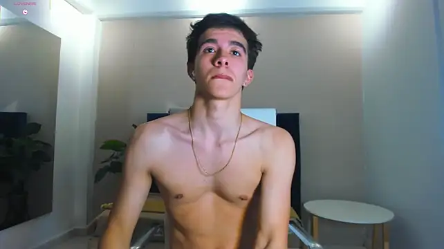 XXX chat uživo modela Austinbolt