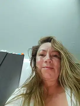 fastmilk Chat XXX live