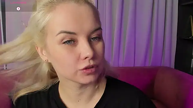 StephanieSweety's Live XXX Chat