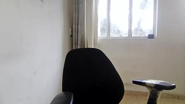 Živý XXX chat JBond007BBC