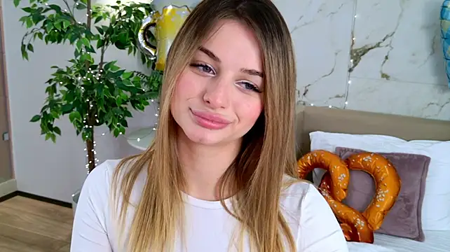 SweetyLicky live XXX chat