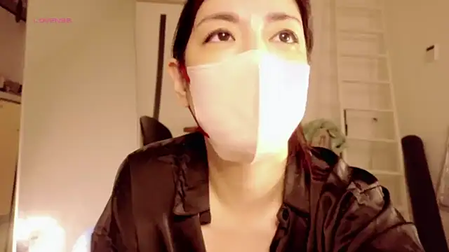 Rin-A-Risen Live XXX chat