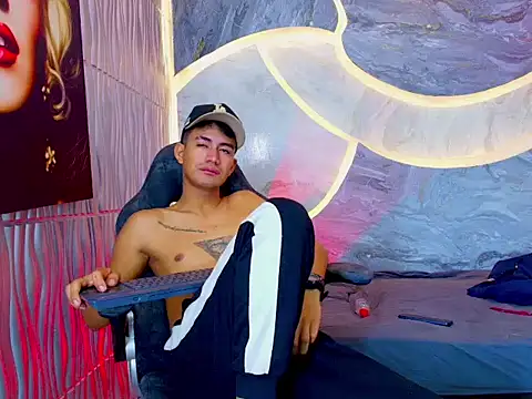 XXX chat uživo modela NIO_KLOUDS_