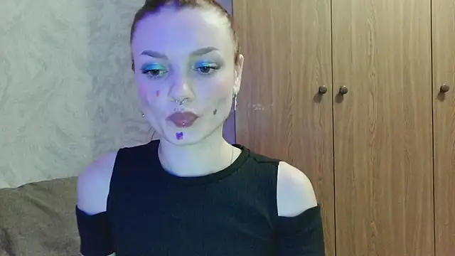 Lola_SweetGlow live XXX chat