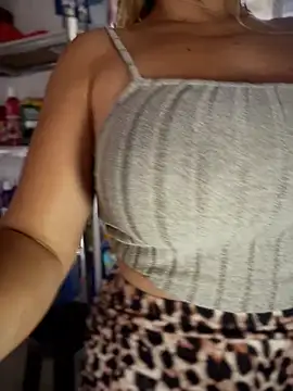 sammyqueenx21's Live XXX Chat
