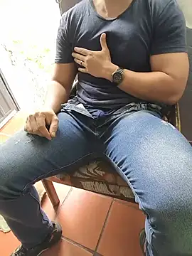 jacson_w8: απευθείας συνομιλία ΧΧΧ