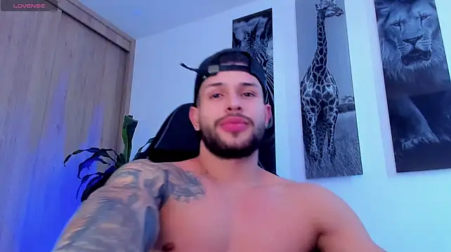 Chat +18 de Santos_ramirez1 ao vivo
