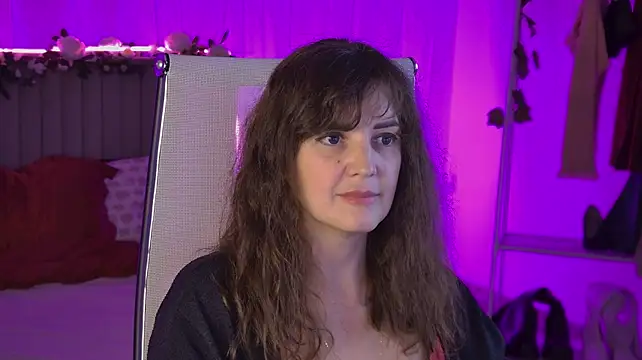 Chat +18 de AureliaVane ao vivo