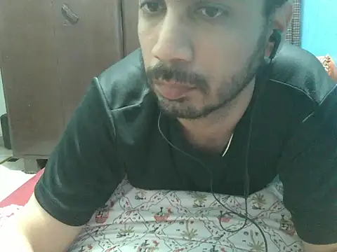 Chat XXX ao vivo de Precumboner