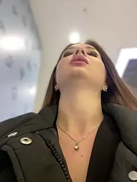 Chat +18 de KrisMagnoly ao vivo