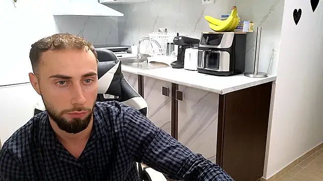 RyanStorm_ Adlı Modelin Canlı XXX Sohbeti