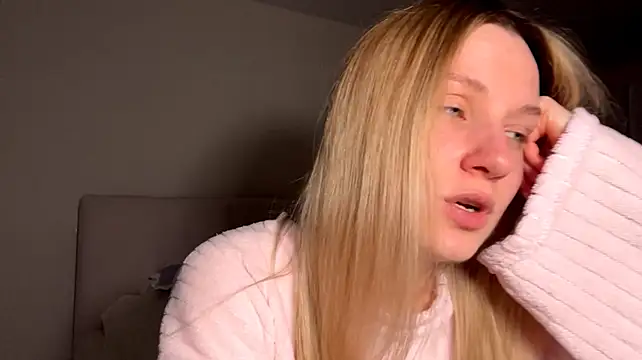 ModestaStorey Live XXX-chat