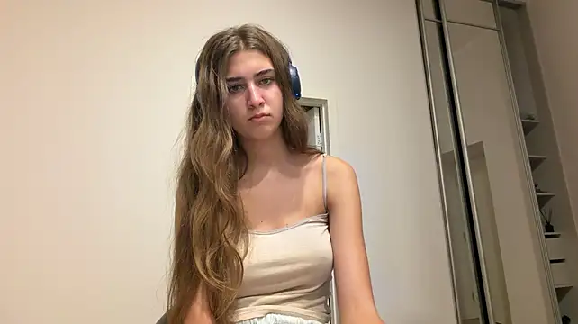 Show modela MarleenHaynie na web-kameri