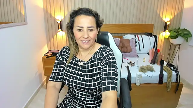 luciana_ballesteros_ 现场XXX聊天