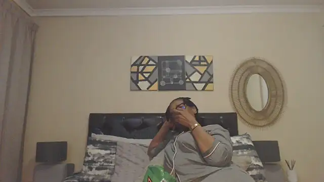 Creamyass22's Live XXX Chat