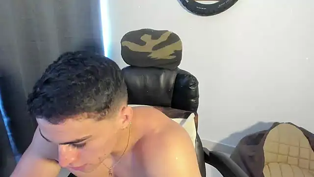 Enzo_Vega লাইভ XXX চ্যাট