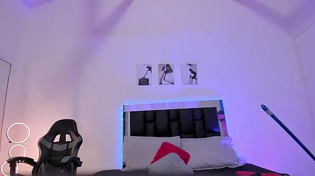 XXX chat uživo modela maxpower830