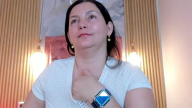 Chat +18 de angelswets ao vivo