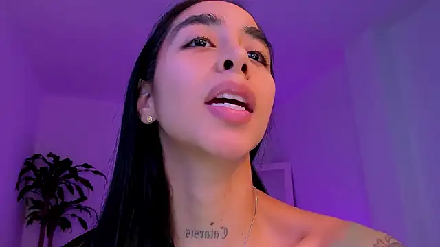 Chatroom XXX en direct de sophierooy22