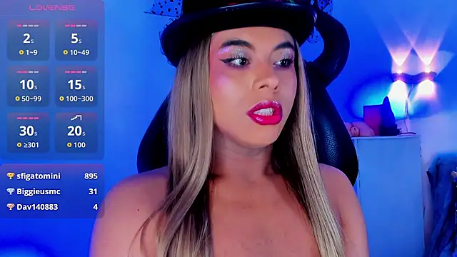 צ'אט XXX בשידור חי של Emili_Roux