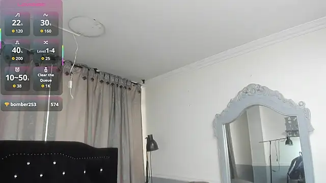 Chat +18 de gaby_trent ao vivo
