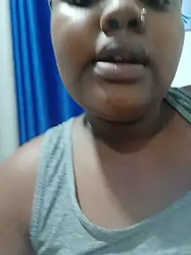 queennapal's Live XXX Chat