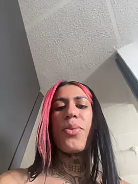 Chat +18 de ArohomLester_ ao vivo