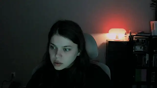 MelissaBrank Adlı Modelin Canlı XXX Sohbeti