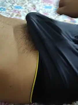 Roy8783 Chat XXX in diretta