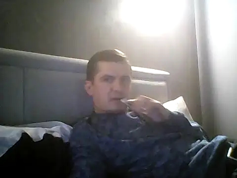 FallingAnswer56 live XXX chat