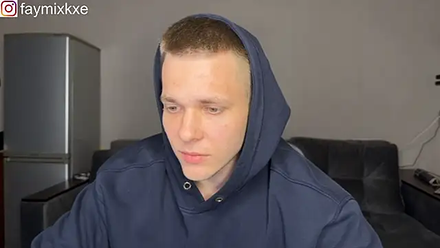 Nikclak Chat XXX live