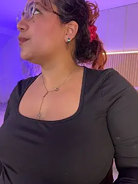 دردشة MelissaKarterrs الجنسية المباشرة