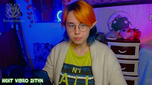 Živý XXX chat TrickyKitsune