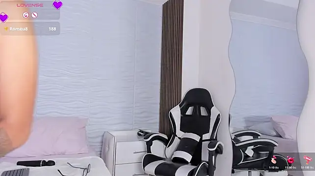 AylinLove_ Chat XXX in diretta