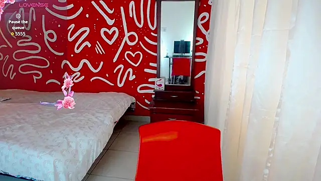 AmaraJoy Chat XXX live