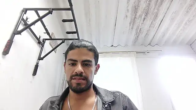 Chat XXX ao vivo de JBond007BBC