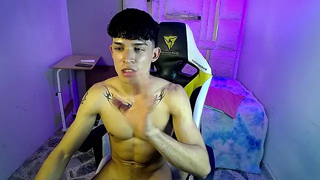 XXX chat uživo modela Liom_Gym