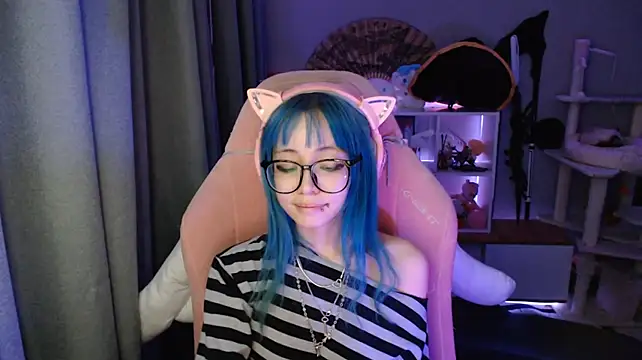 SaxonDibs 라이브 XXX 채팅
