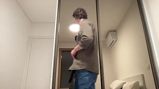 Онлайн чат XXX cute_mark