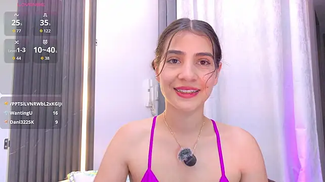 Chat +18 de Miranda_doll__ ao vivo