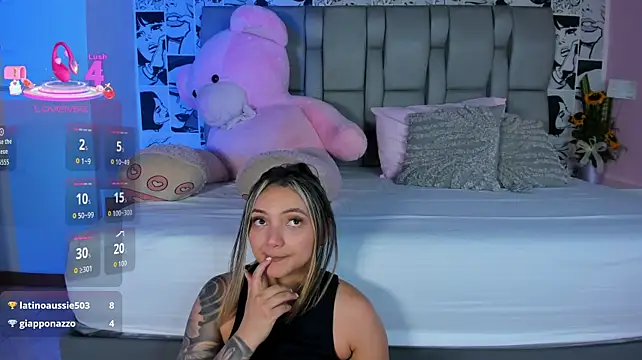 LucyRosse: онлайн-секс-чат