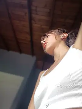 lauravasquez – Naživo XXX chat