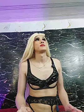 Chat +18 de crislingery_dolli ao vivo