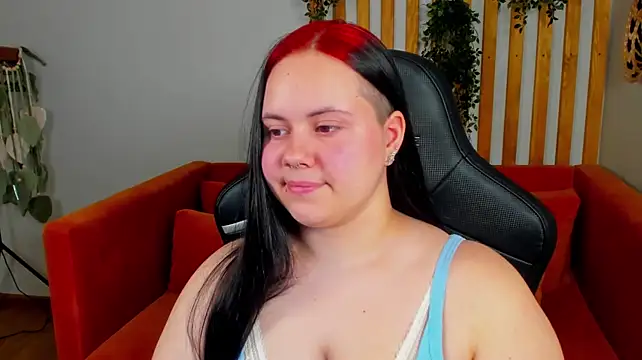 DaisyHarts' Live XXX Chat