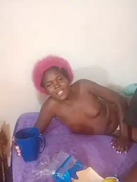 VirginPrincess06 élő XXX-chatje