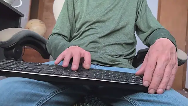 Opondestre00420 Live XXX-Chat