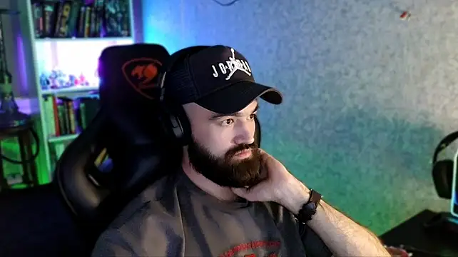 Chat +18 de _Serious_Man ao vivo