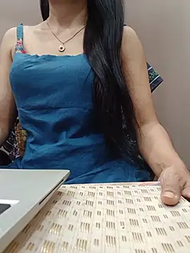 Chat +18 de Chanchal--Navya ao vivo