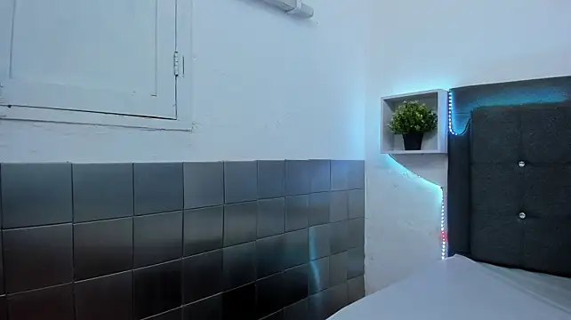 دردشة Amaraluxee الجنسية المباشرة